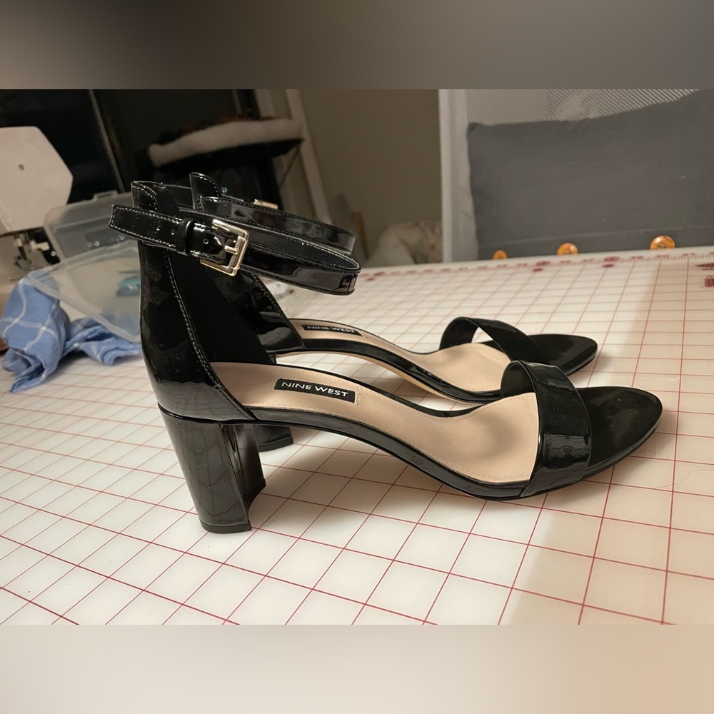 Nine West Block Heel patent leather block heel sandals